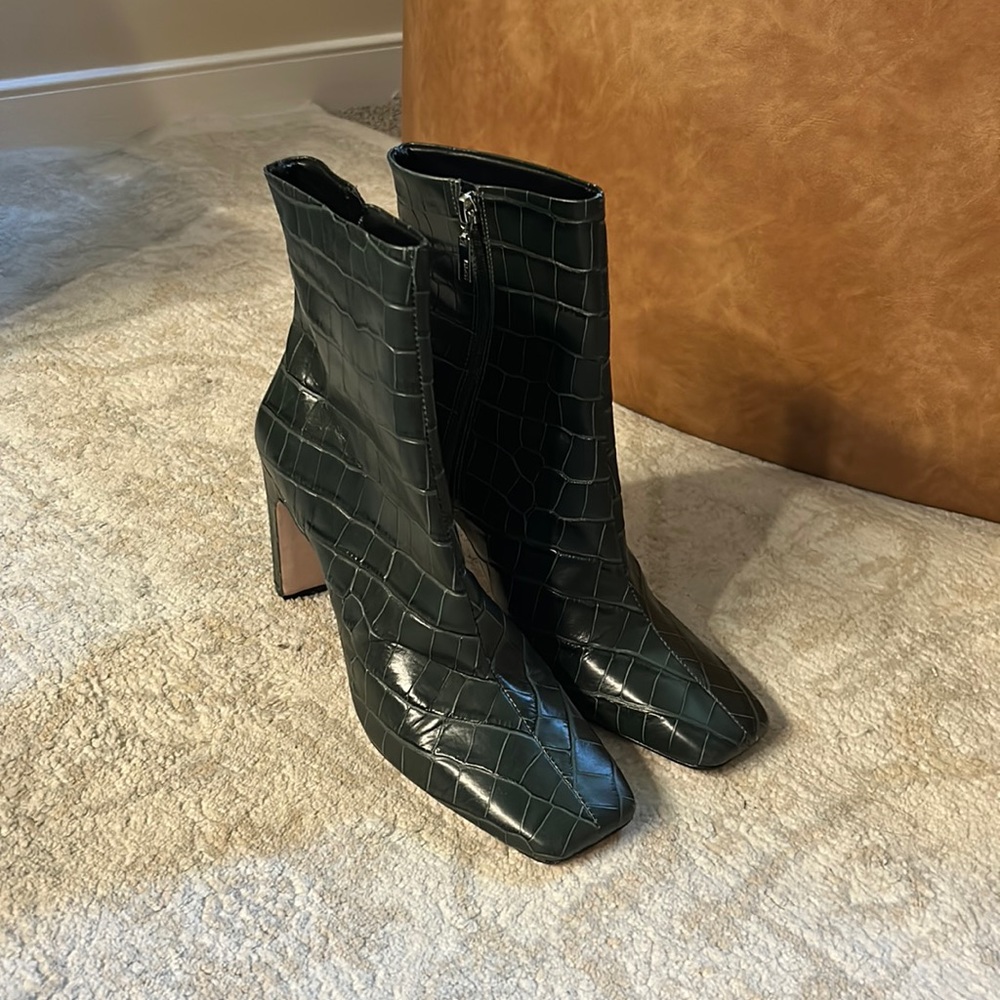 NWT schutz green ankle booties